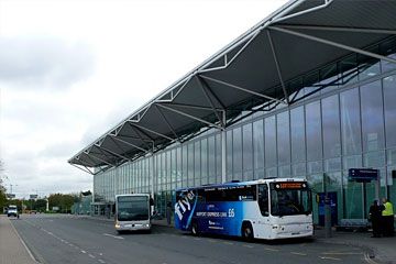 Bristol Airport to Oakley Transfers